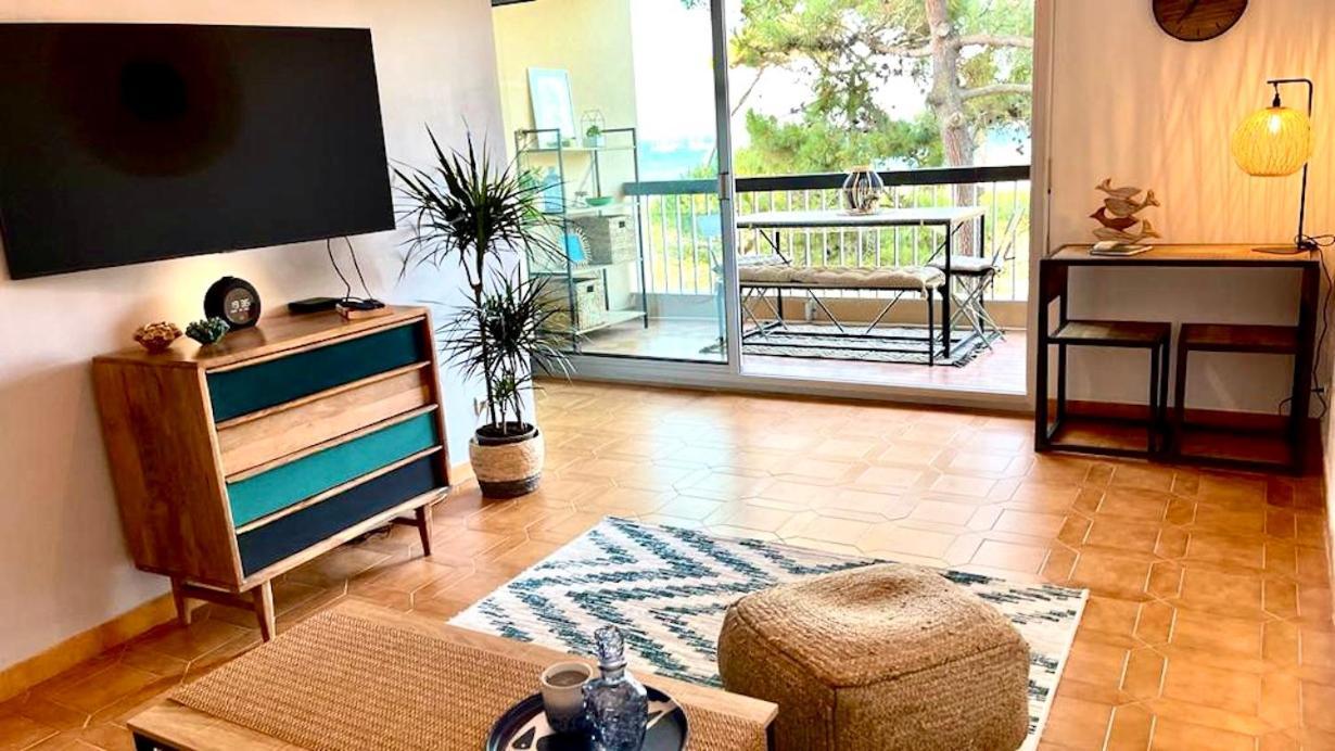 Appartement Ou Studio La Mer & La Plage A Vos Pieds Calvi Calvi  Exterior foto